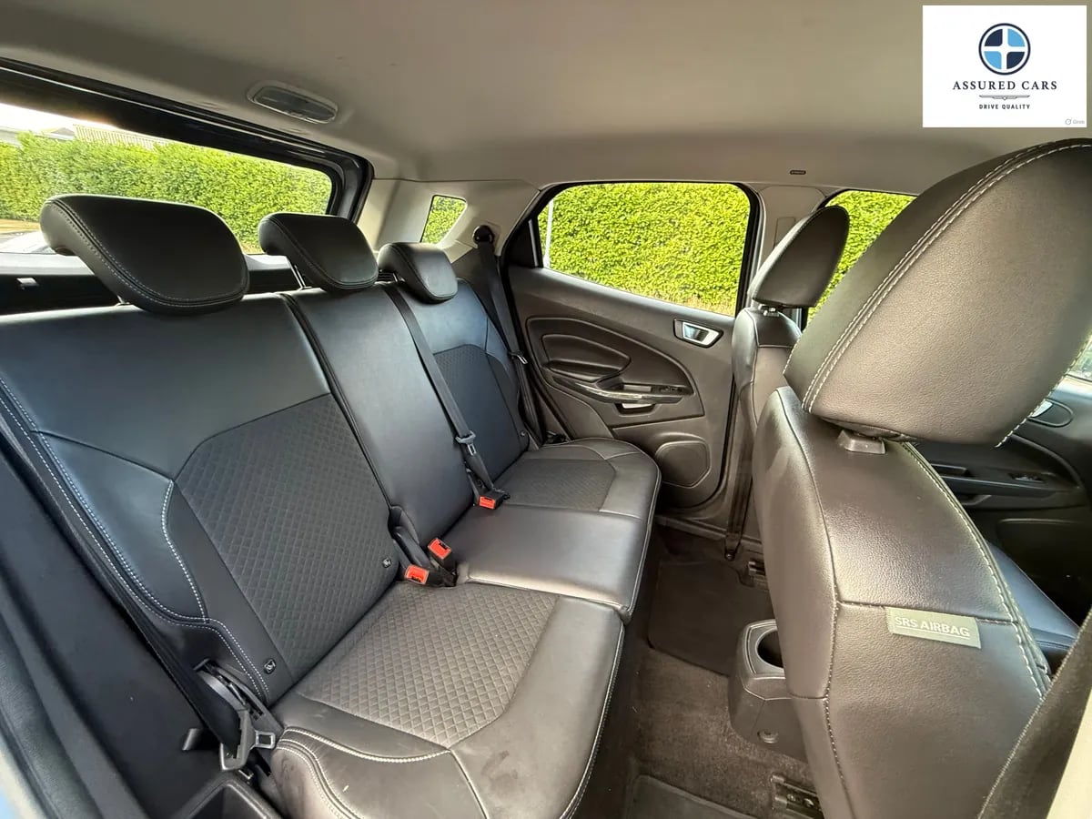 Car View 26