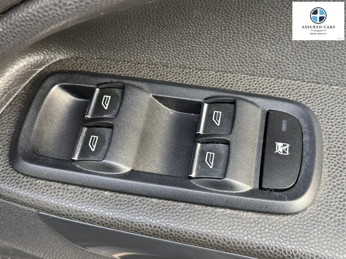 Car View 31