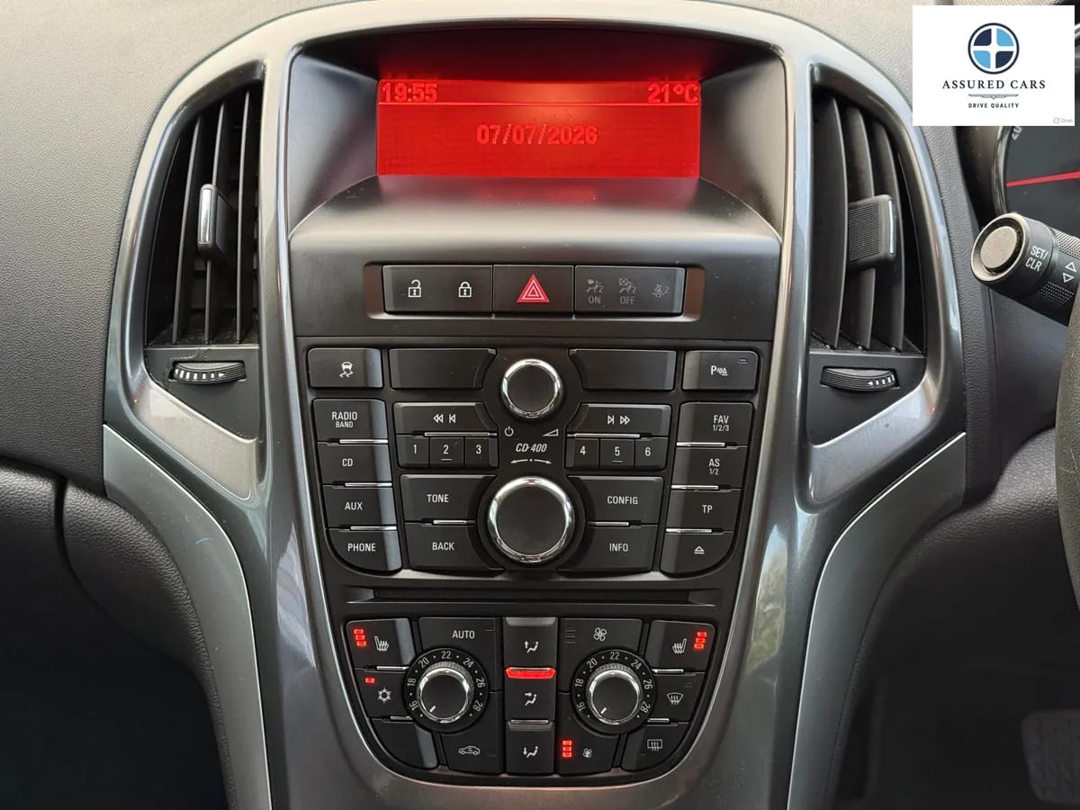 Car View 14