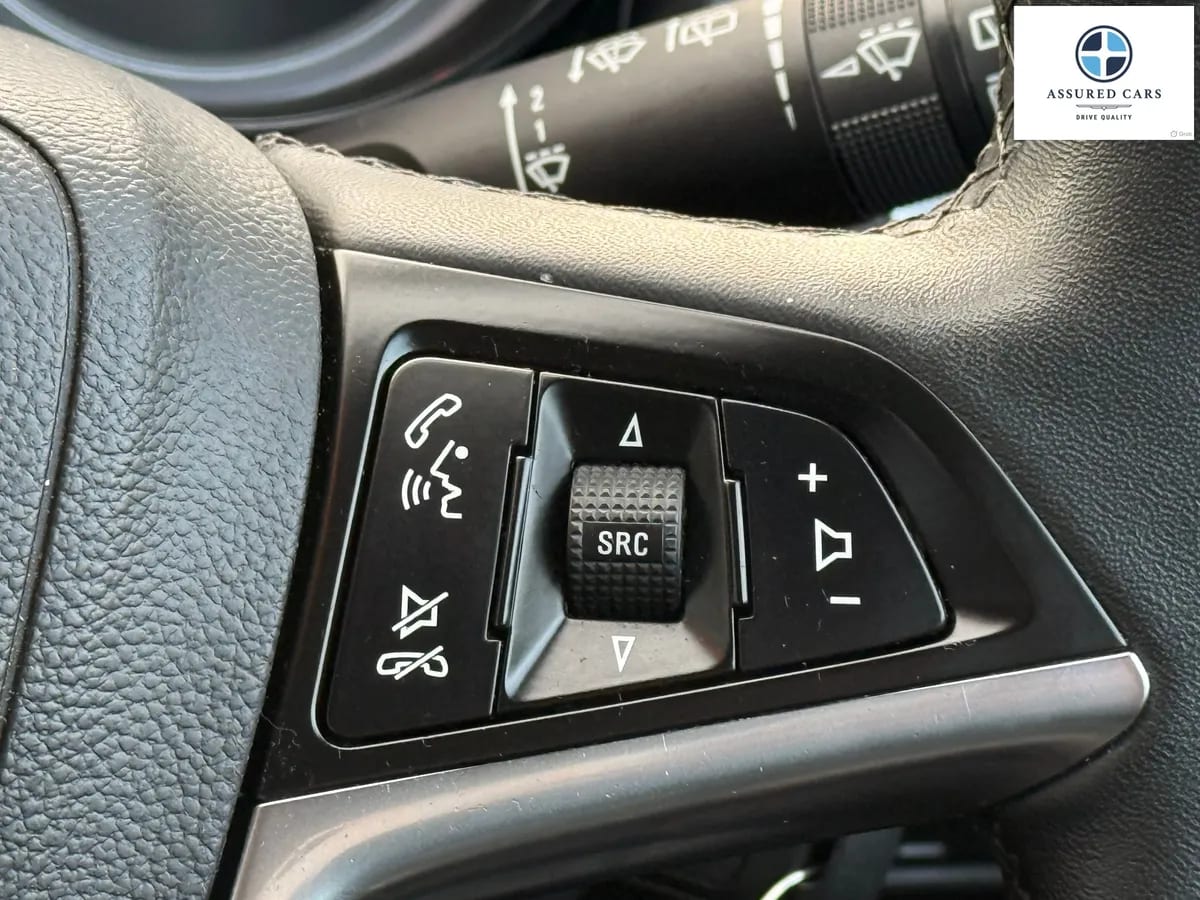 Car View 16