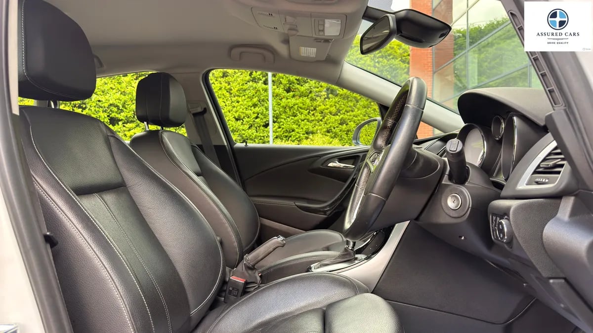 Car View 23