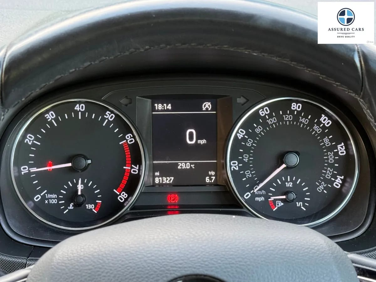 Car View 29