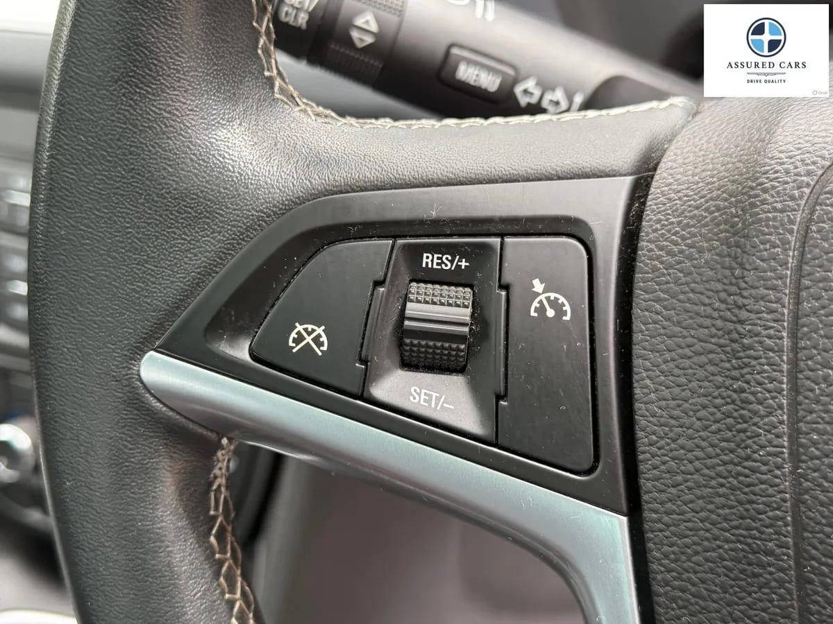 Car View 23