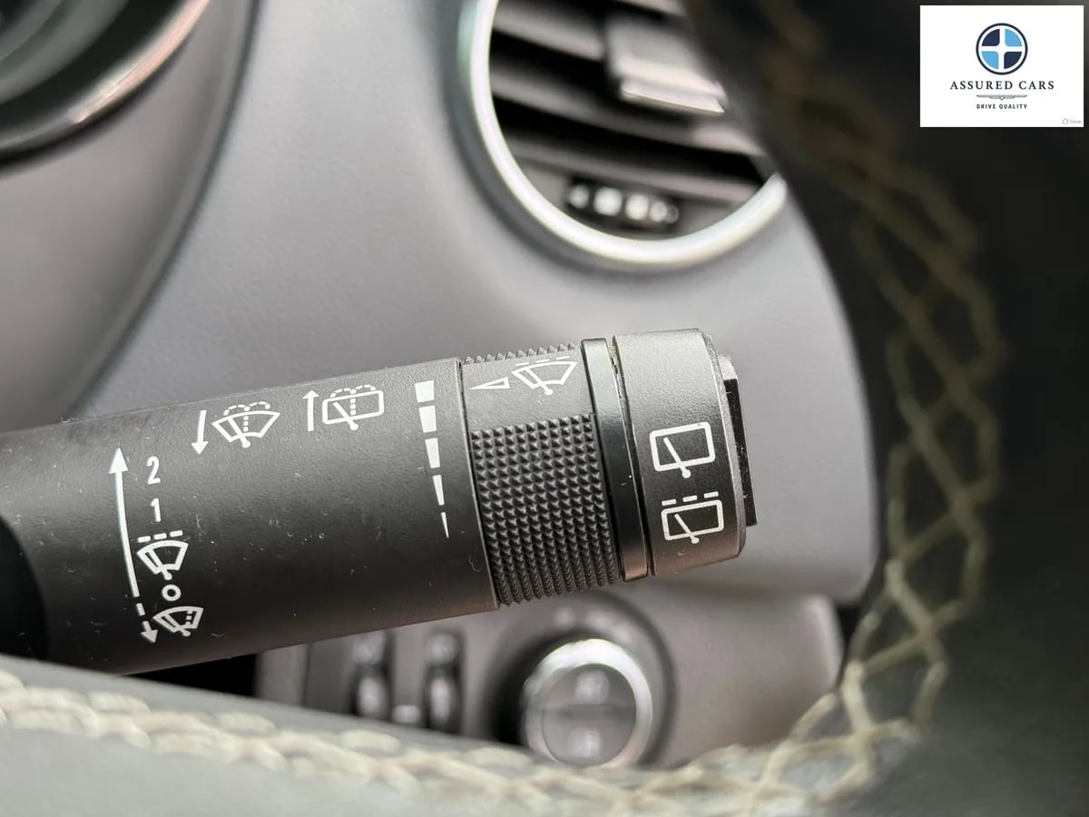 Car View 27