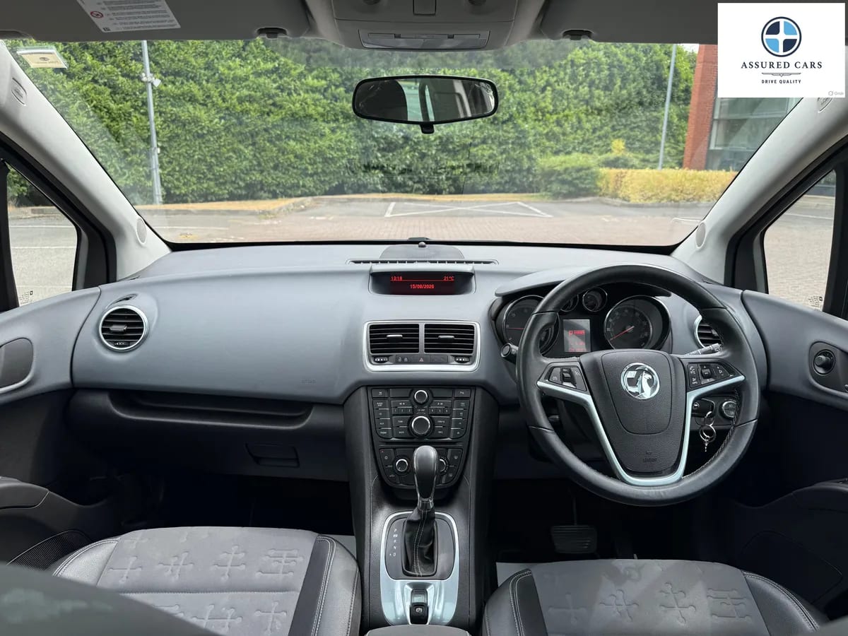 Car View 29