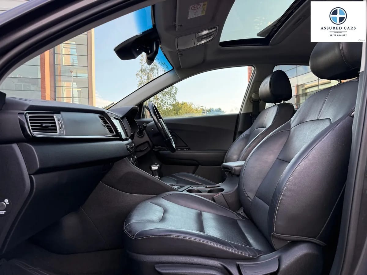 Car View 19