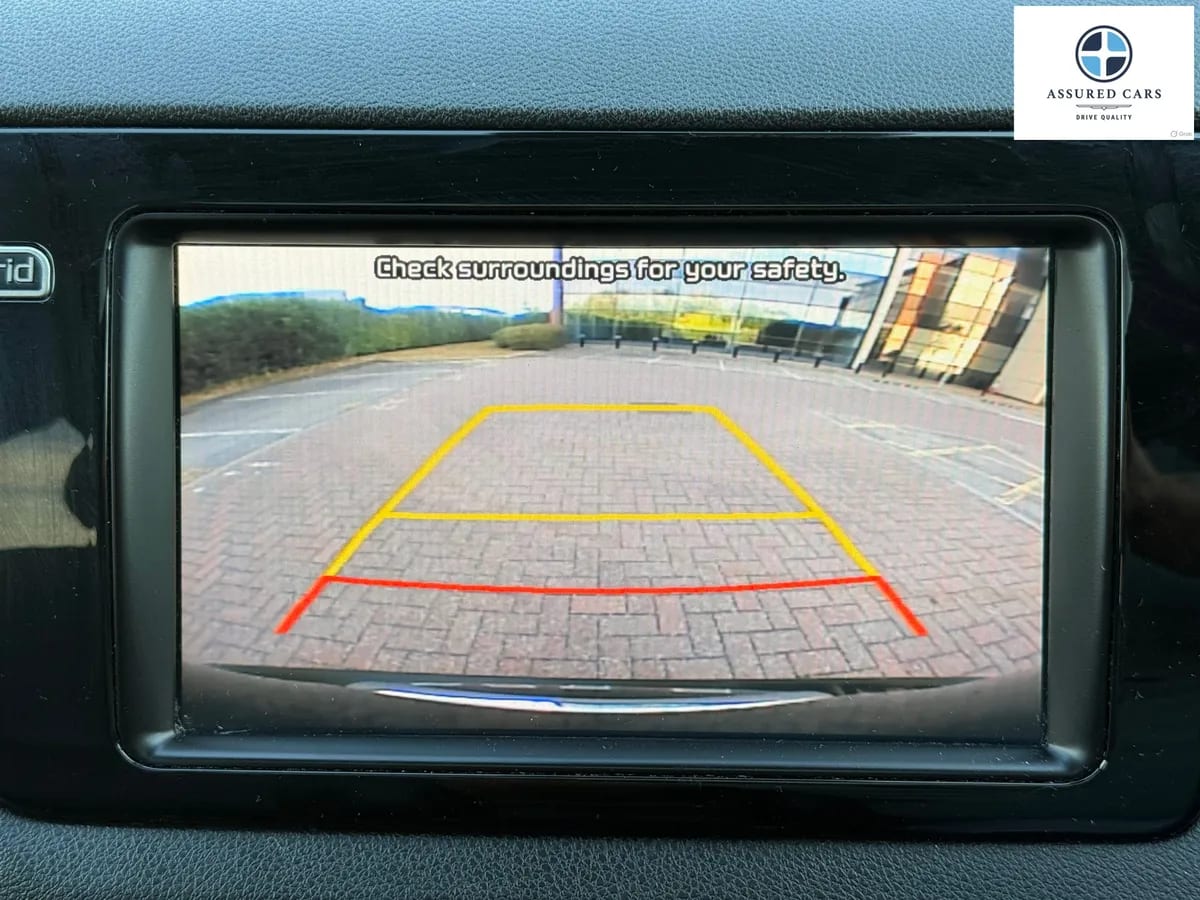 Car View 44