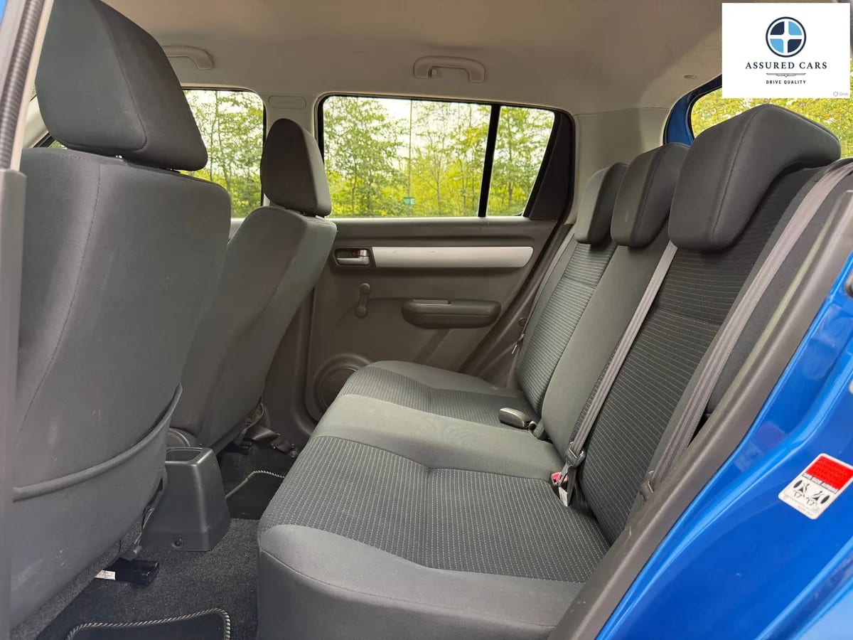 Car View 8