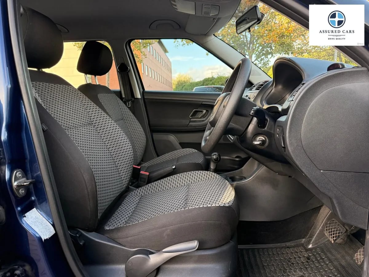 Car View 13