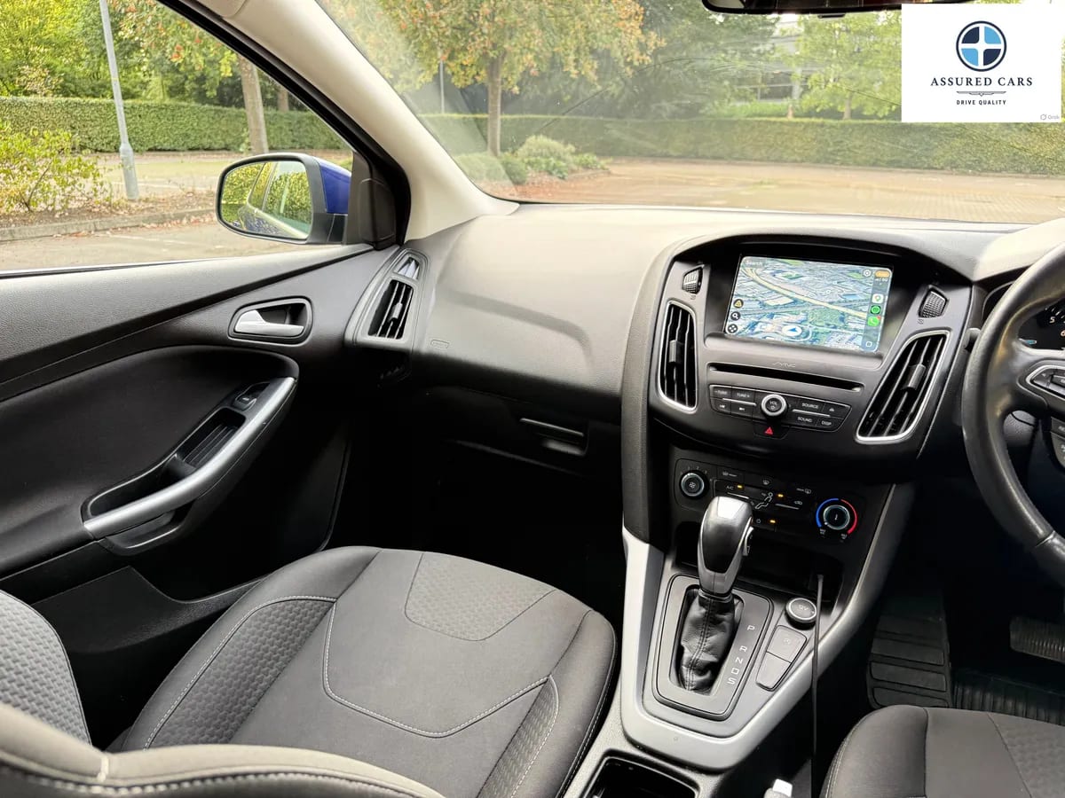 Car View 14