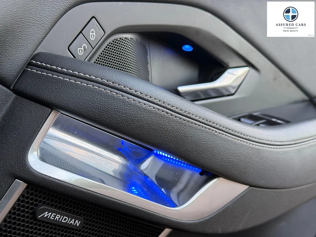 Car View 23