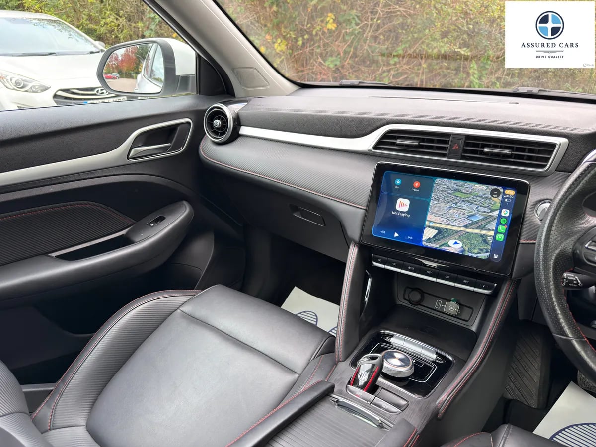 Car View 28