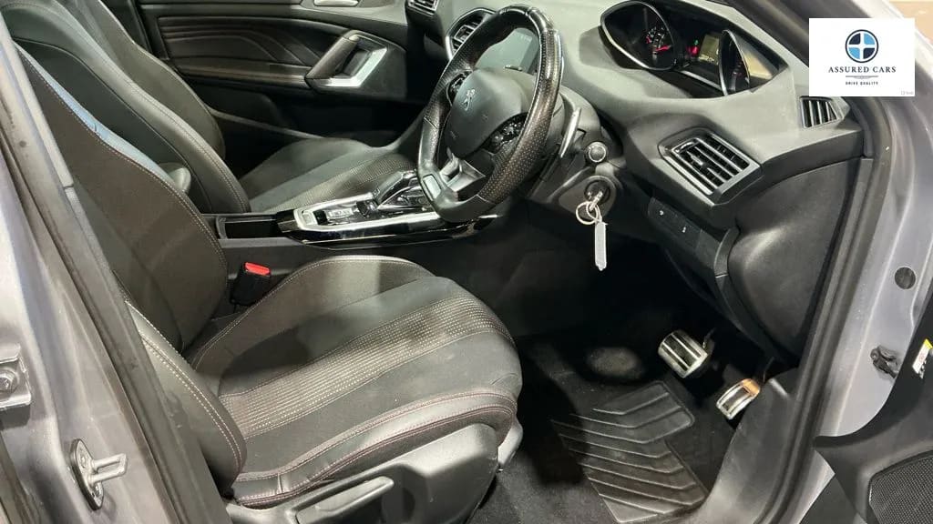 Car View 9