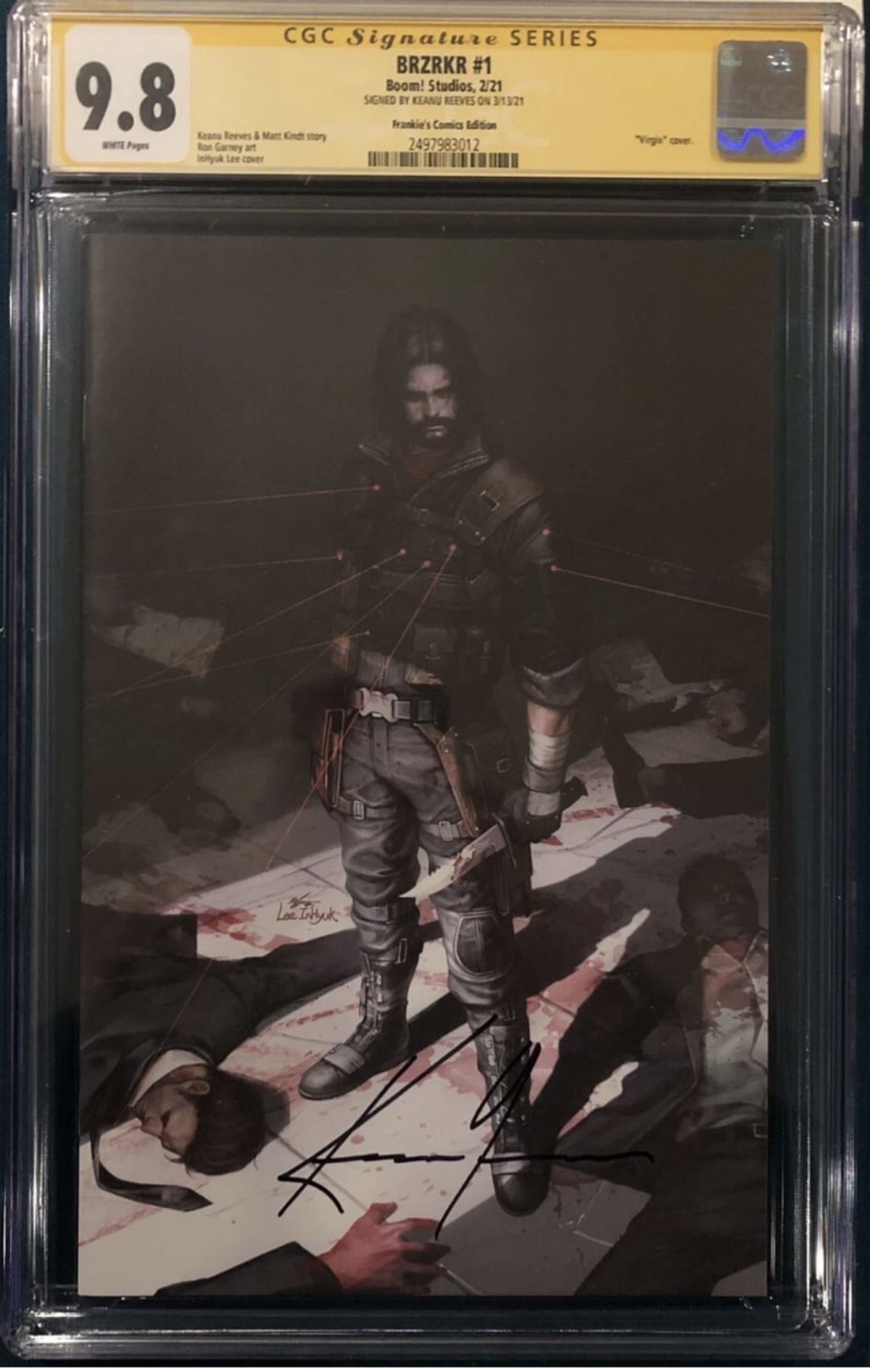 アメコミリーフ BRZRKR #1 CGC 9.8 KEANU REEVES SIGNED RARE VARIANT BRZRKR #1 CGC 9.8 Signed | Raremarq
