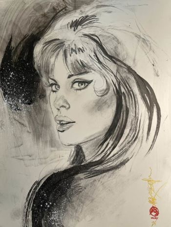 Image of Black and White VAMPIRELLA Portrait