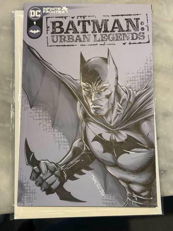 Image for Batman Sketch Cover - Urban Legends