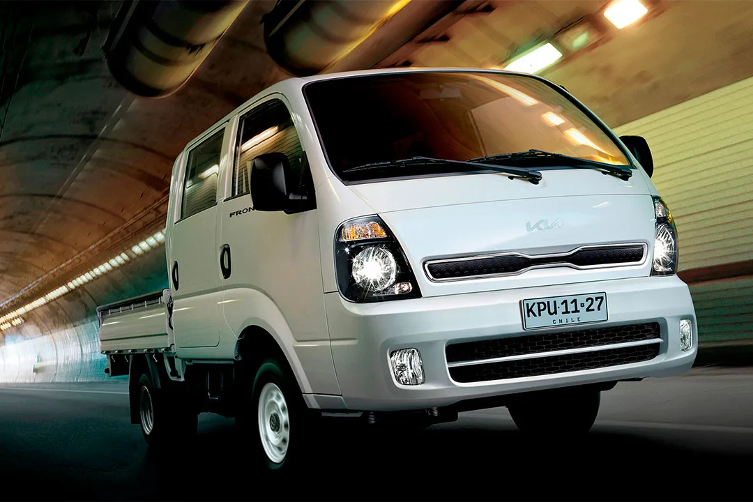 Kia Frontier Doble Cabina - miniatura 8