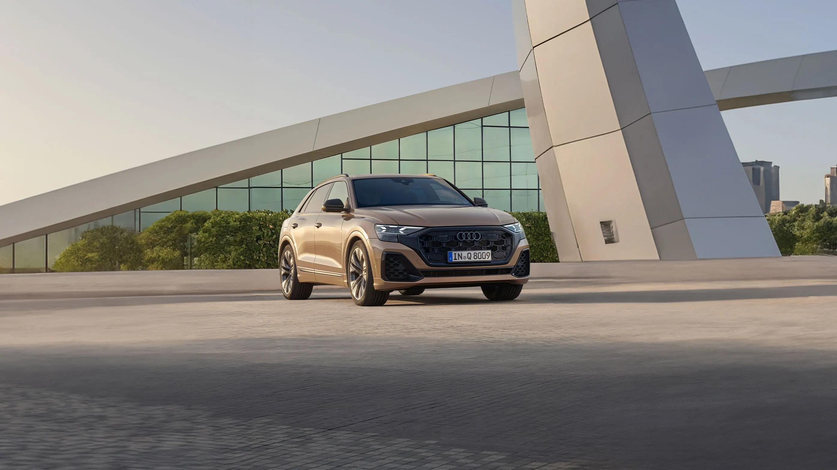 Audi Q8 - miniatura 4