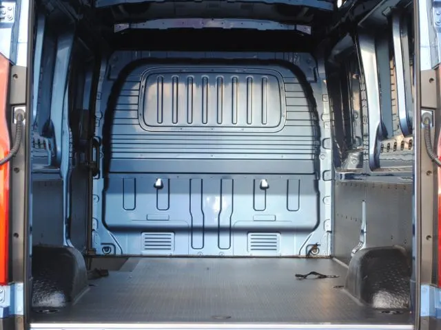 Maxus Deliver 9 Cargo - miniatura 12