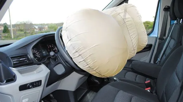 Maxus Deliver 9 Cargo - miniatura 5