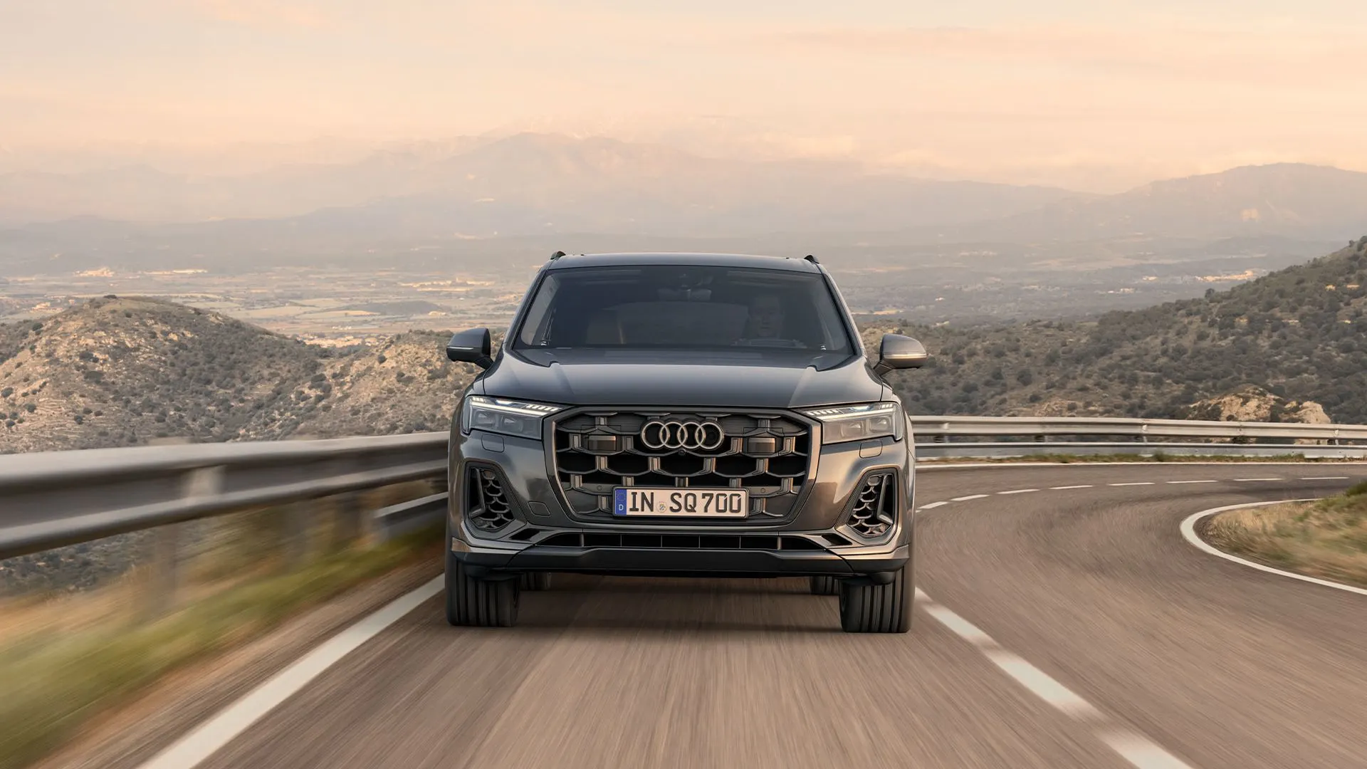 Audi SQ8 - miniatura 5