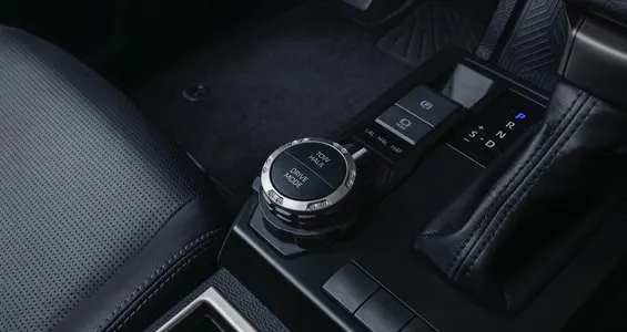 Toyota 4runner - miniatura 5