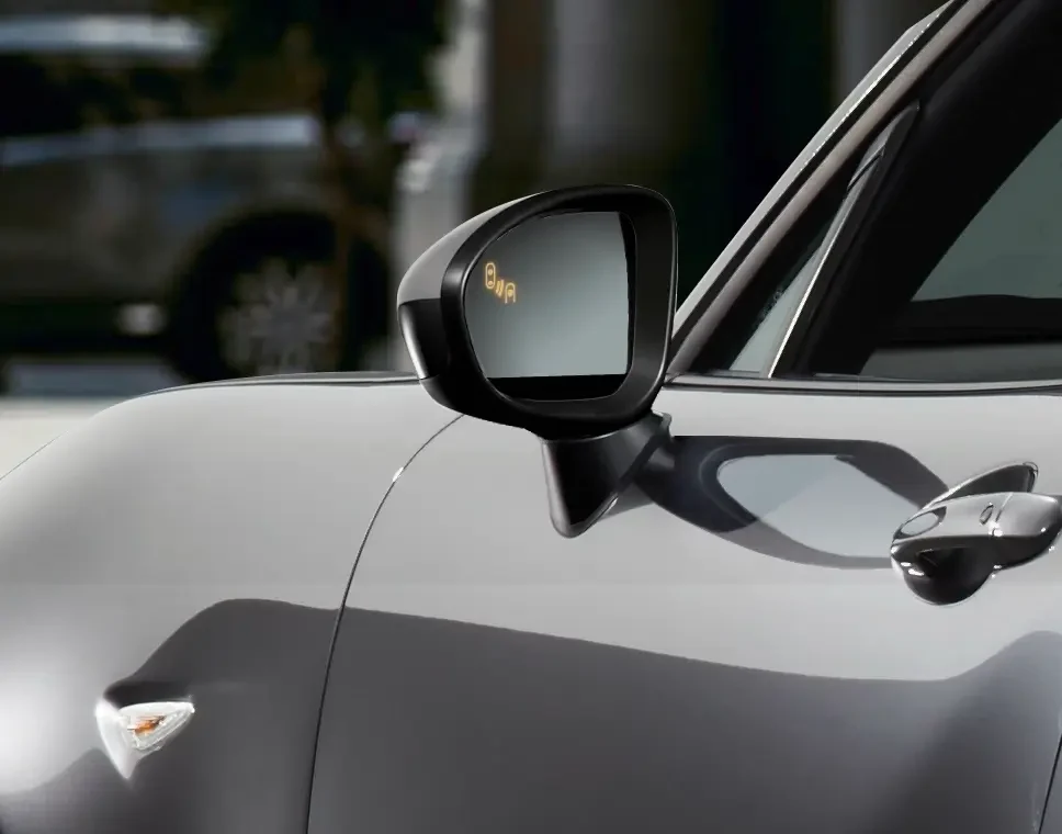 MAZDA MX-5 - miniatura 15