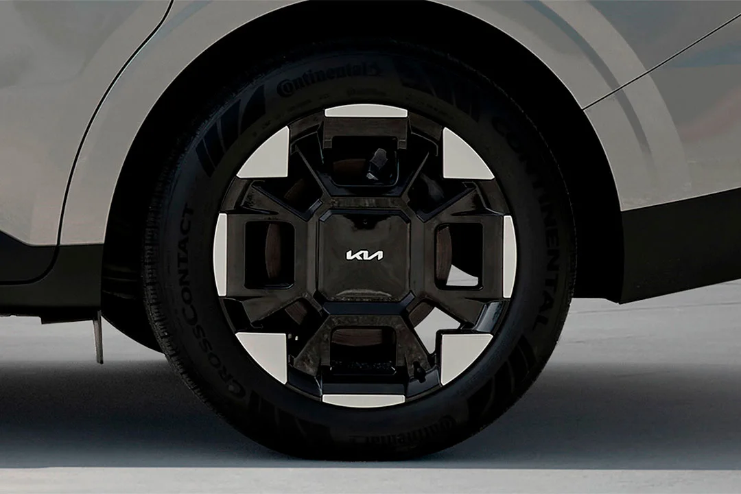 Kia Carnival - miniatura 12