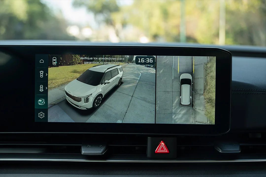 Kia Carnival - miniatura 47