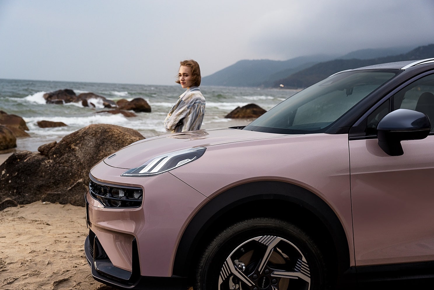 Lynk & Co 06 - miniatura 14