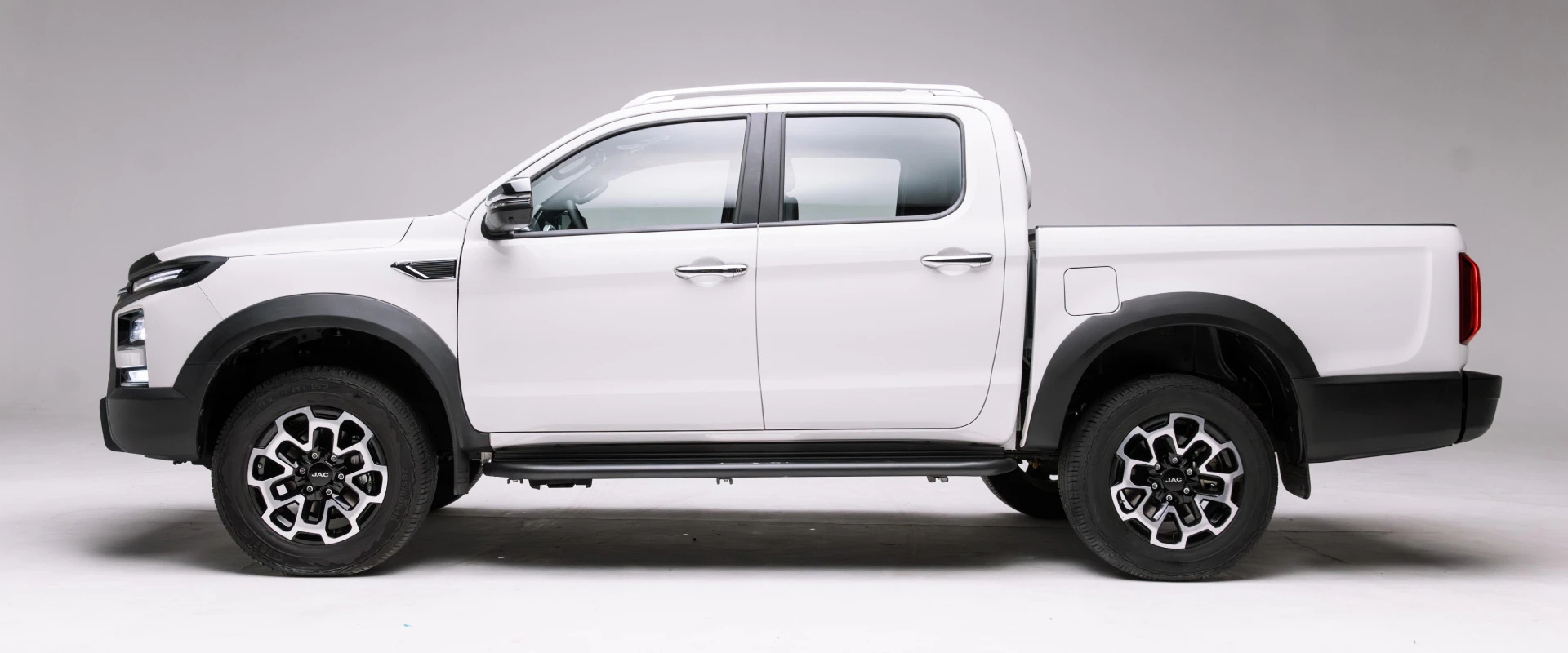 JAC T9 - miniatura 31