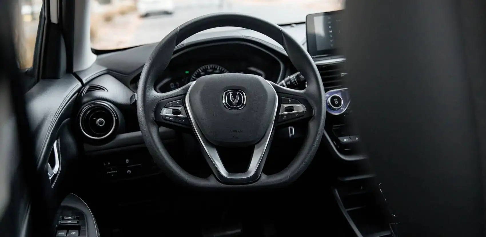 Changan Alsvin - miniatura 28