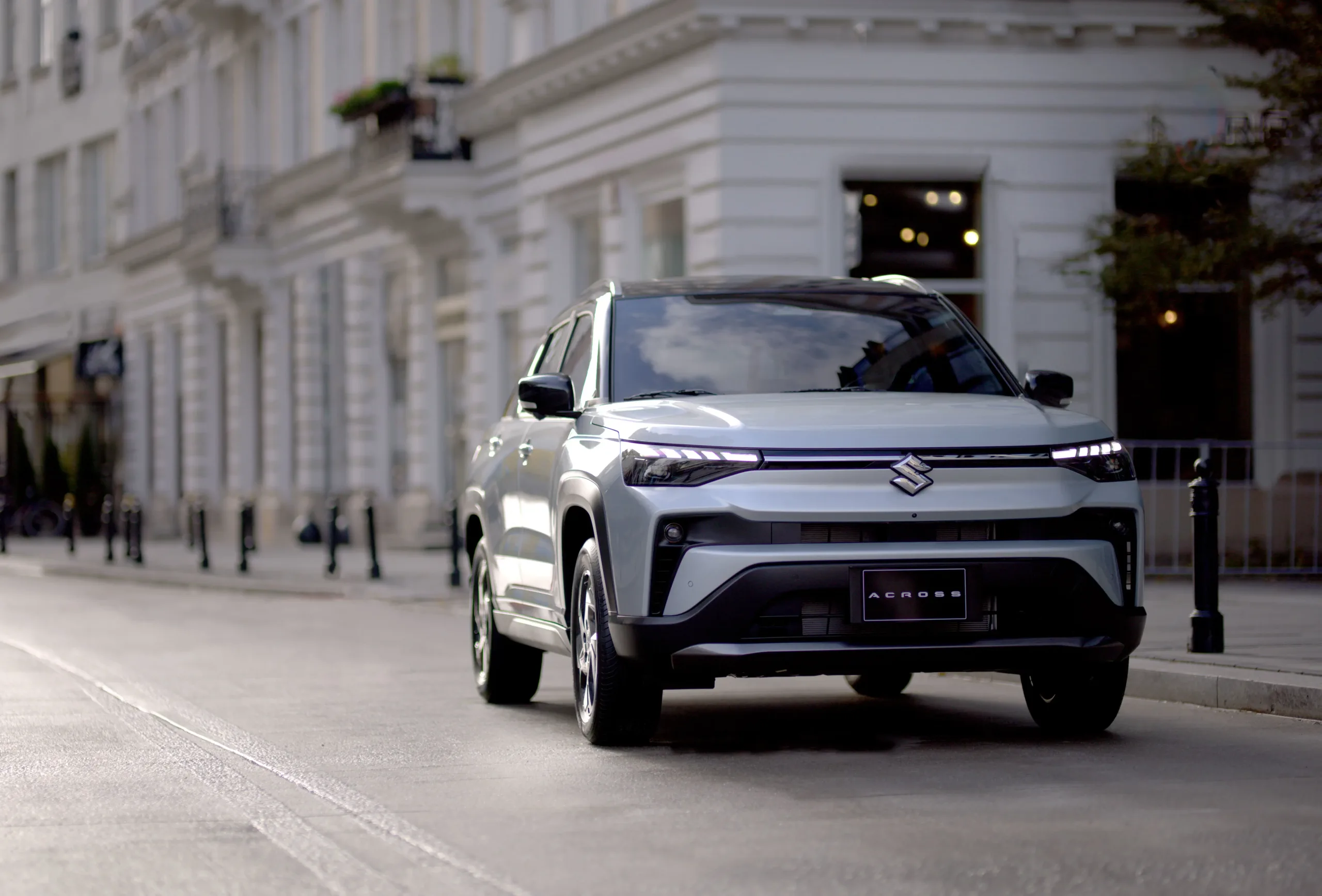 Suzuki Grand Vitara Hybrid - miniatura 2