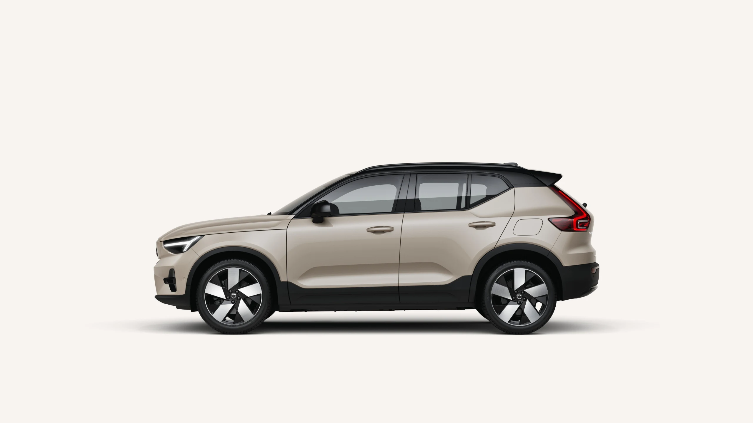 Volvo EX40 - imagen 1