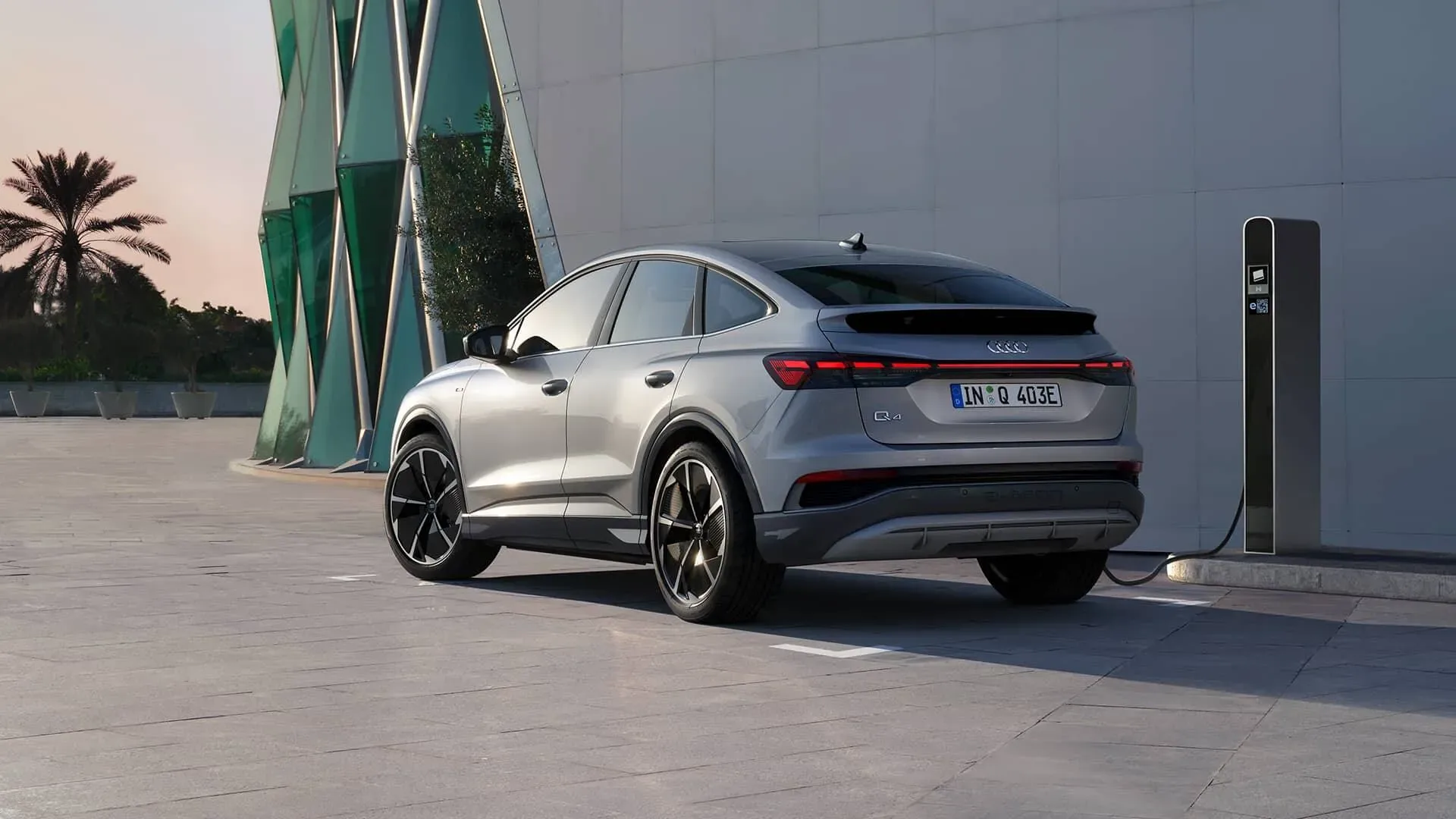 Audi Q4 Sportback e-tron - miniatura 4