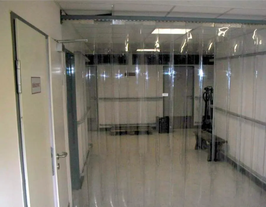 cortinas-hawaianas-con-un-cuarto-de-fondo