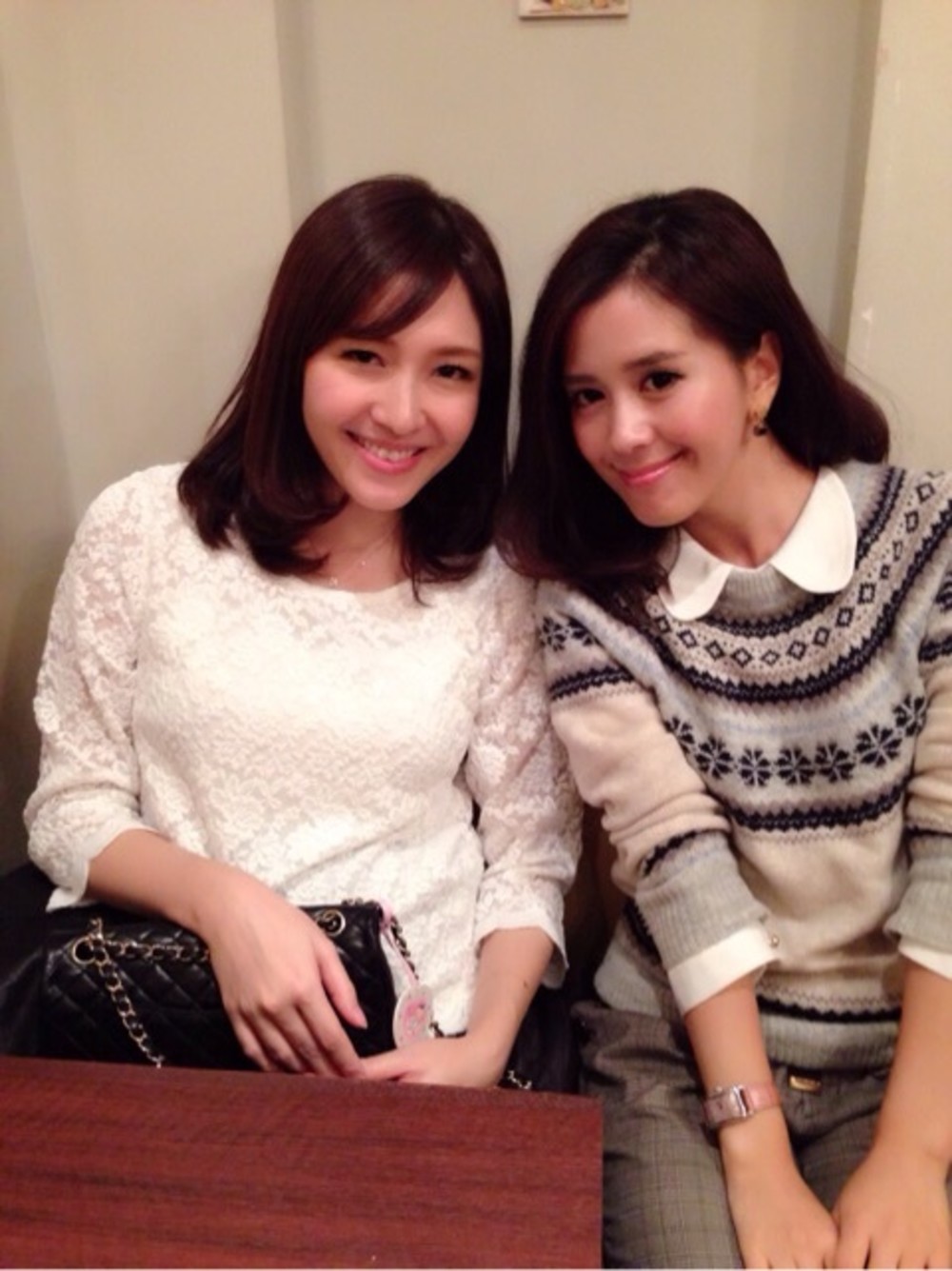 ホワイト 丸襟シャツのコーディネート一覧 Cbk カブキ