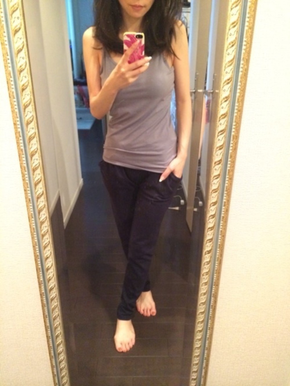 ライトグレー タンクトップのコーディネート一覧 Cbk カブキ