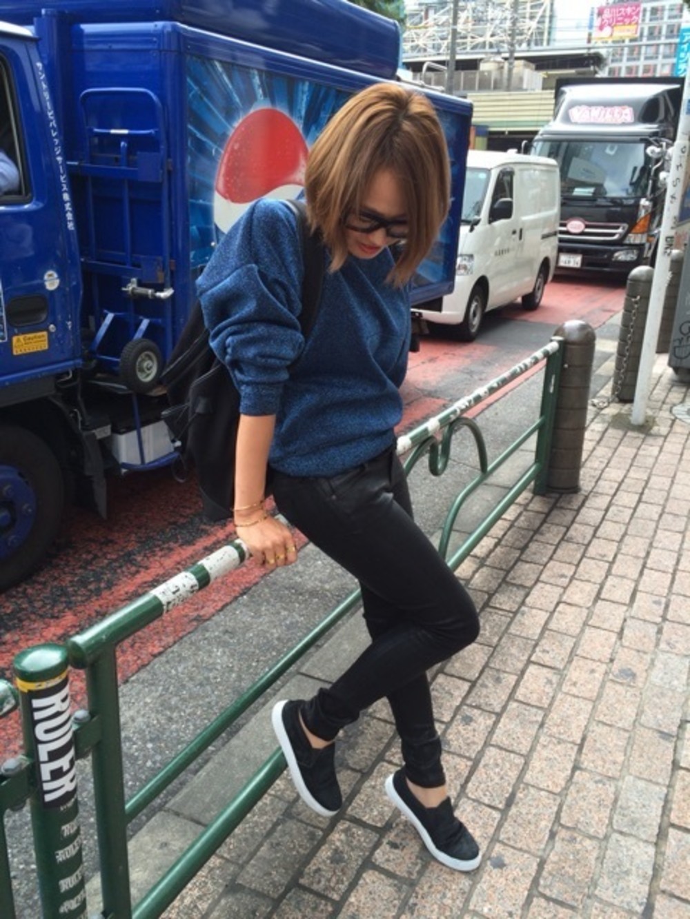 ブラック スキニー レザーパンツのコーディネート一覧 Cbk カブキ