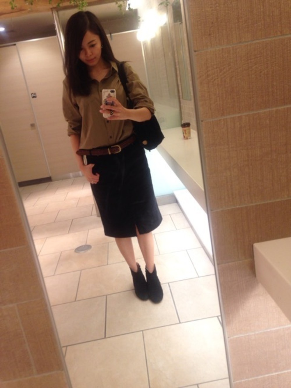 カーキ リネンシャツのコーディネート一覧 Cbk カブキ