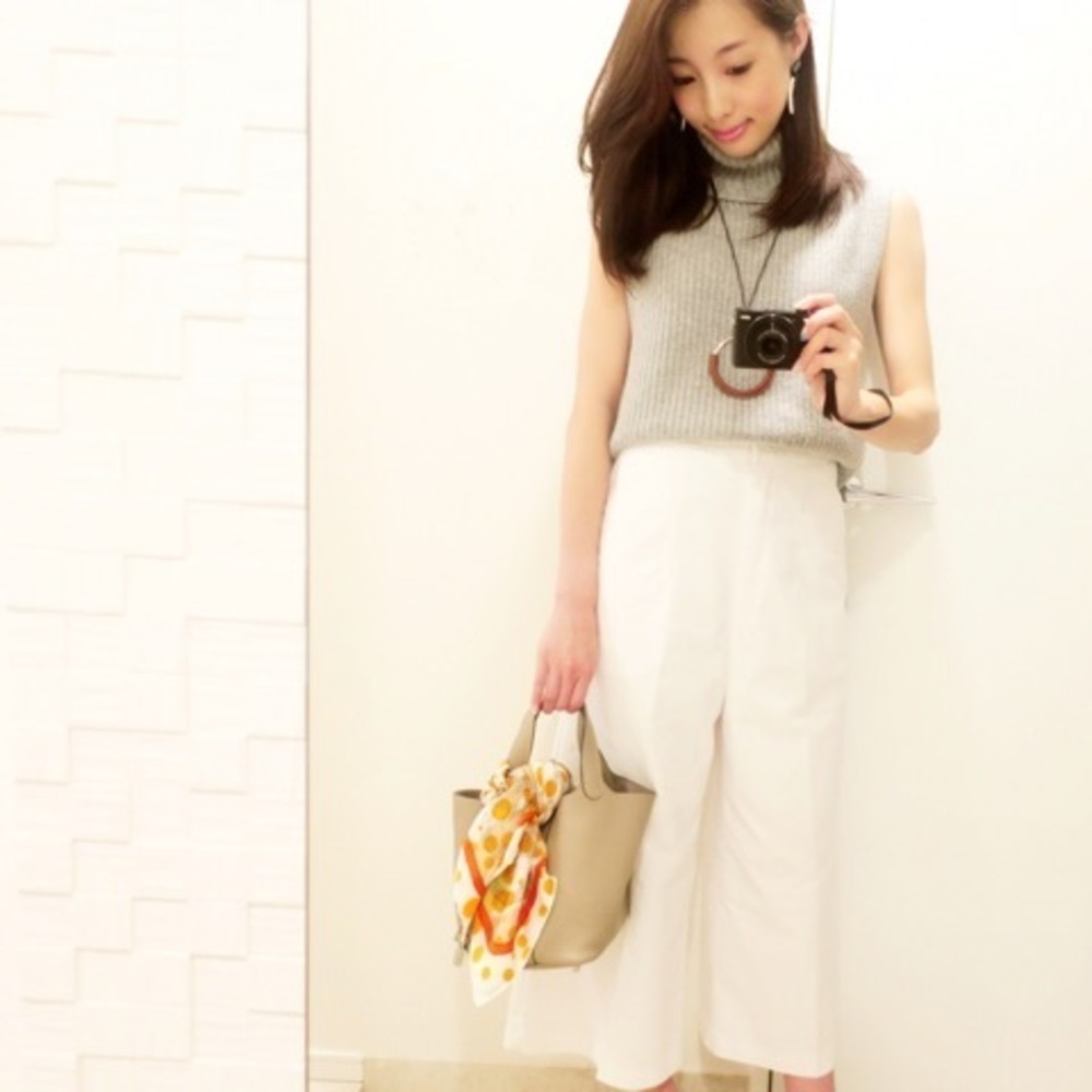 エルメス　ノースリーブ　タートルネック　L レディース セール☆1490円→990円 ニットタンクトップ レディース