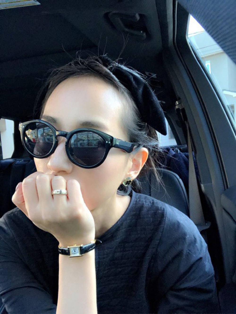 コーデが一気に華やかに★【CHANEL】CCロゴ デニム カチューシャ コーデが一気に華やかに☆【CHANEL】CCロゴ デニム カチューシャ