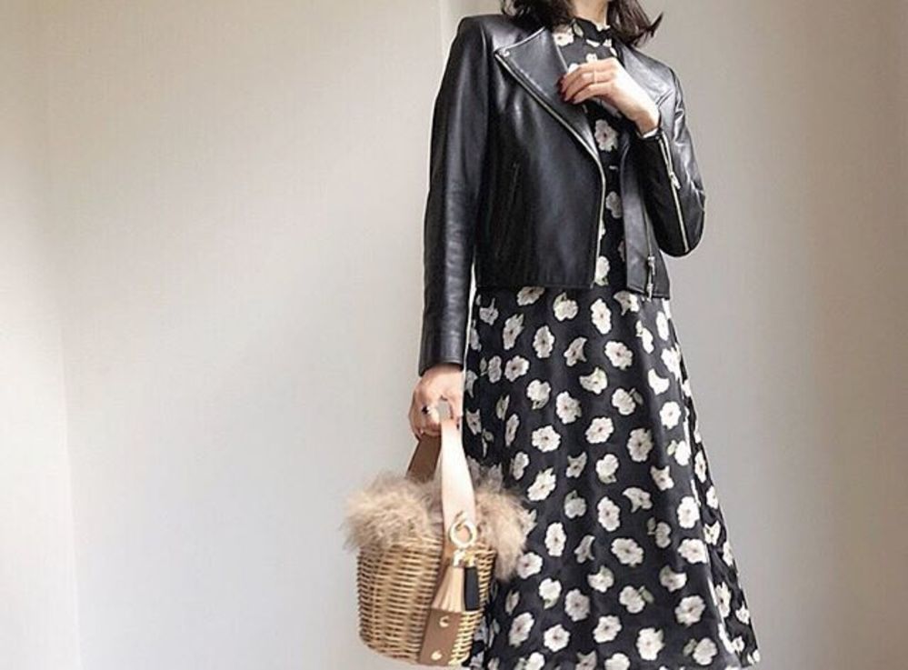 カズちゃん様！ライダーズジャケットレディ新品未使用と花柄セットアップドレスの2点 ブラック ライダースジャケット x ワンピース ブラック 花柄 x