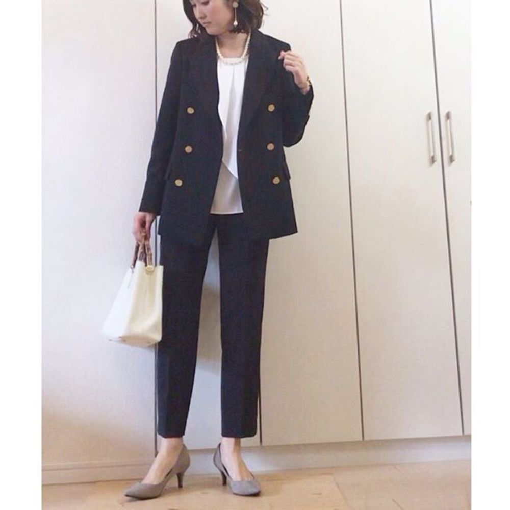 ネイビー テーラードジャケットのコーディネート一覧 Cbk カブキ