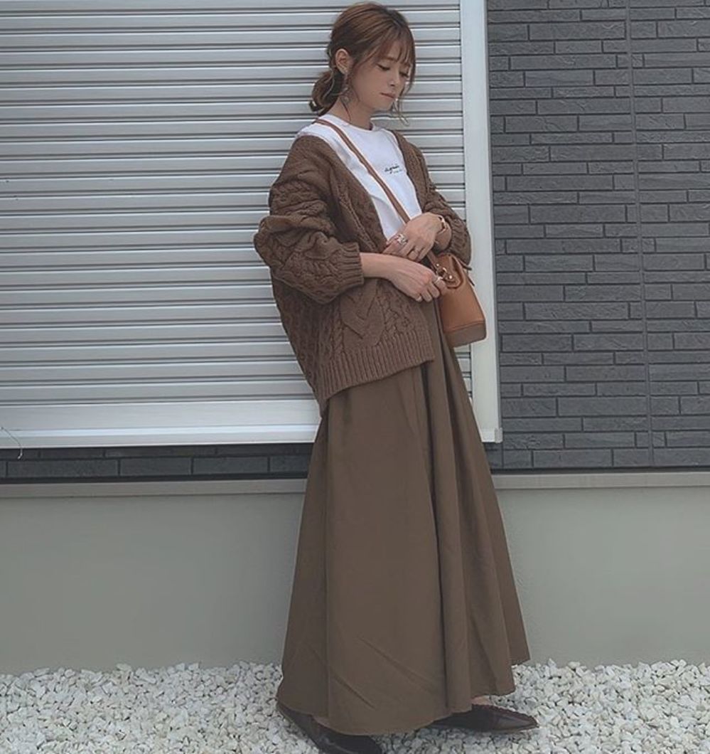 ブラウン ショルダーバッグのコーディネート一覧 Cbk カブキ