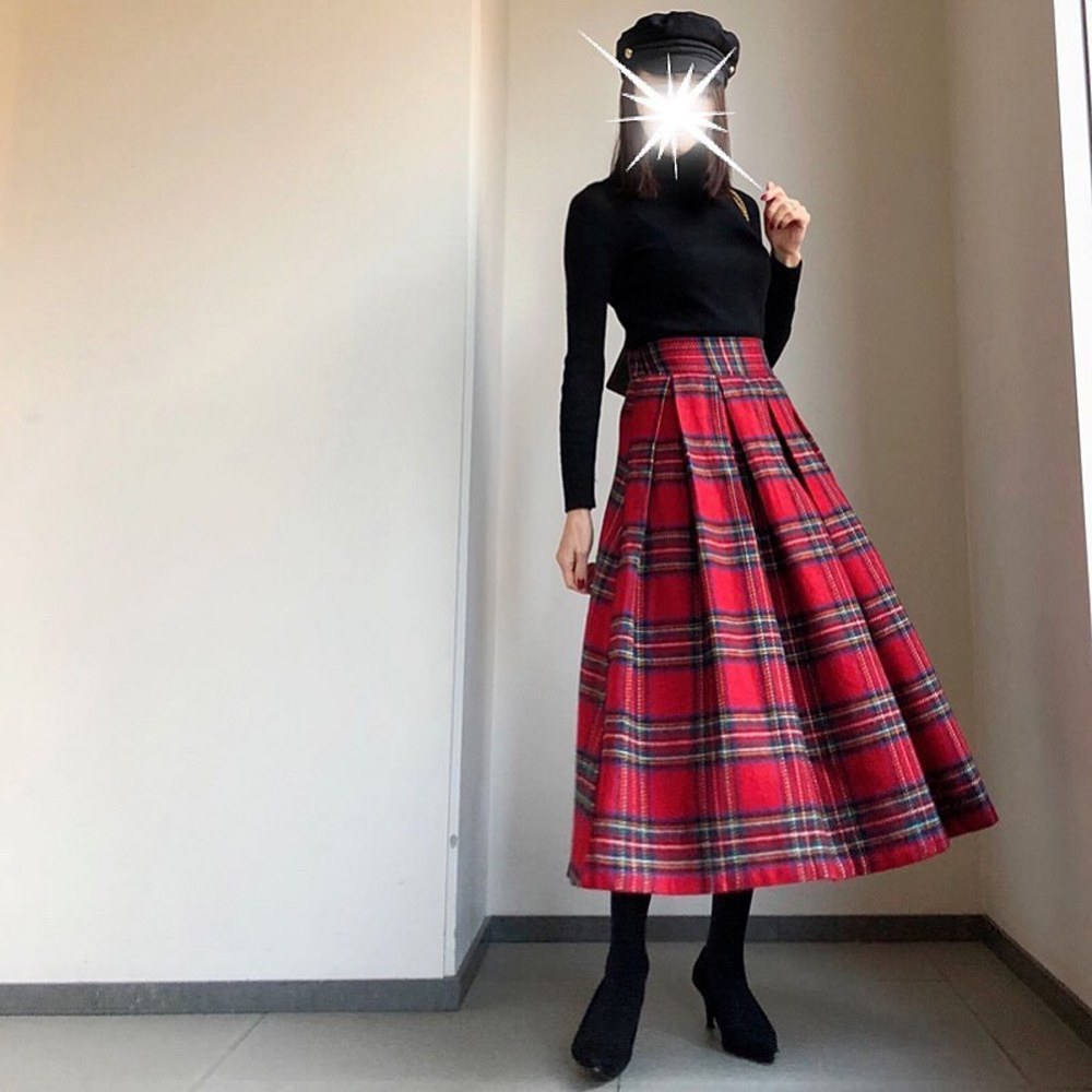 えり　美品　チェック柄スカート　タートル140 タイツ　セット b9el1m4sutoddqs4zamk.jpg