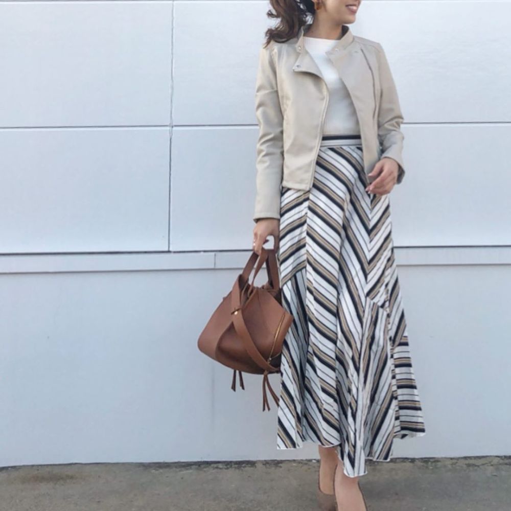 アイボリー ライダースのコーディネート一覧 Cbk カブキ