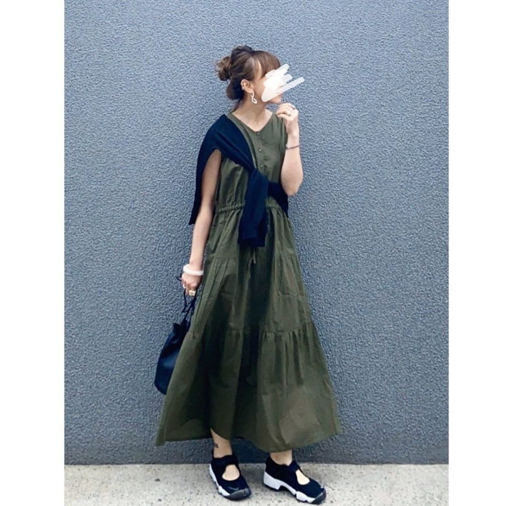 ノースリーブ セットアップ カーキ ティアードのコーディネート一覧 Cbk カブキ