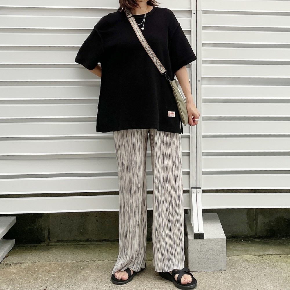 グレージュ バッグのコーディネート一覧 Cbk カブキ