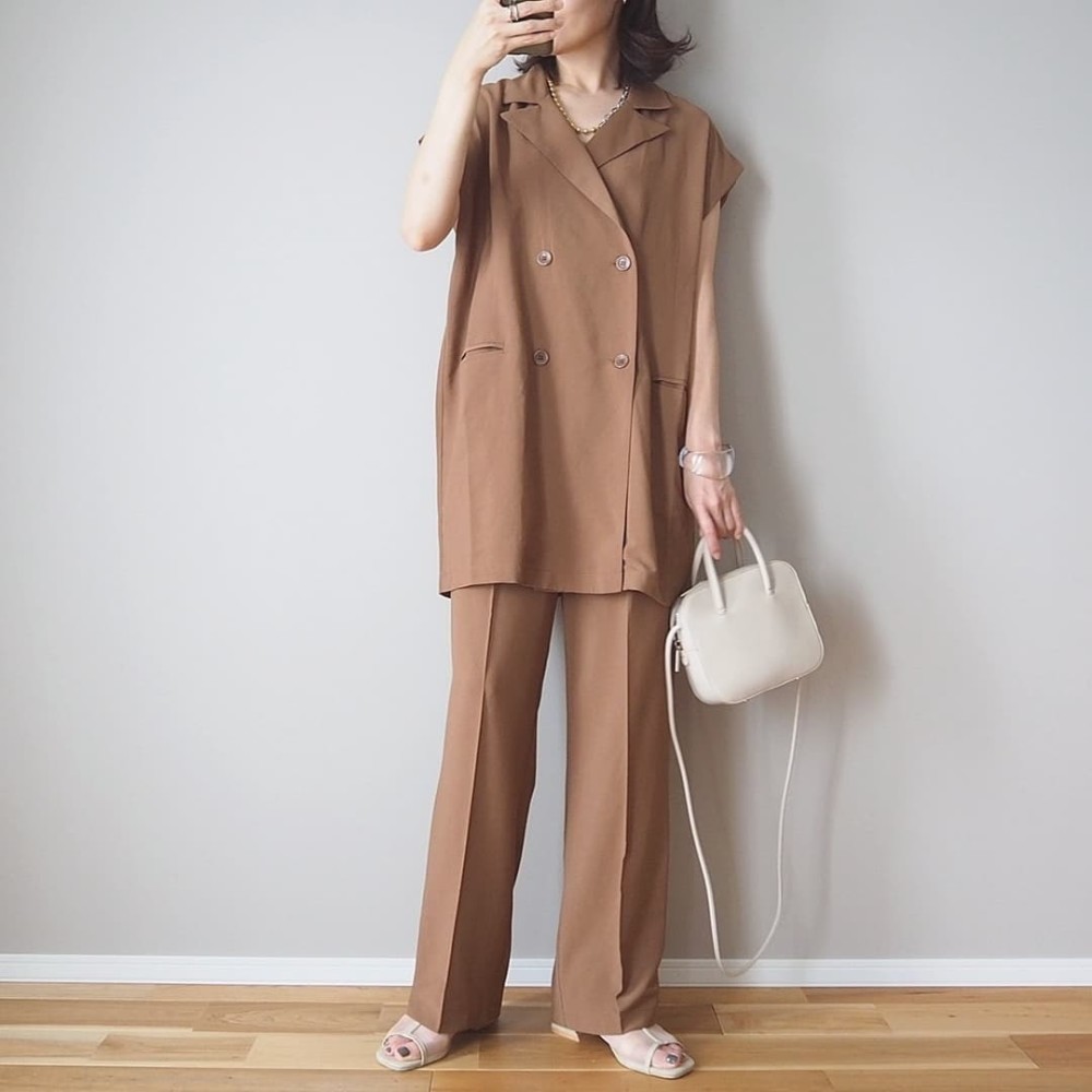 ブラウン セットアップのコーディネート一覧 Cbk カブキ